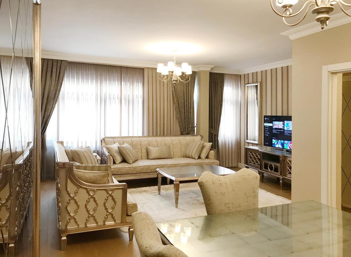 My Fabulous Luxury Home. Historical Part Of The Isztambul Kültér fotó